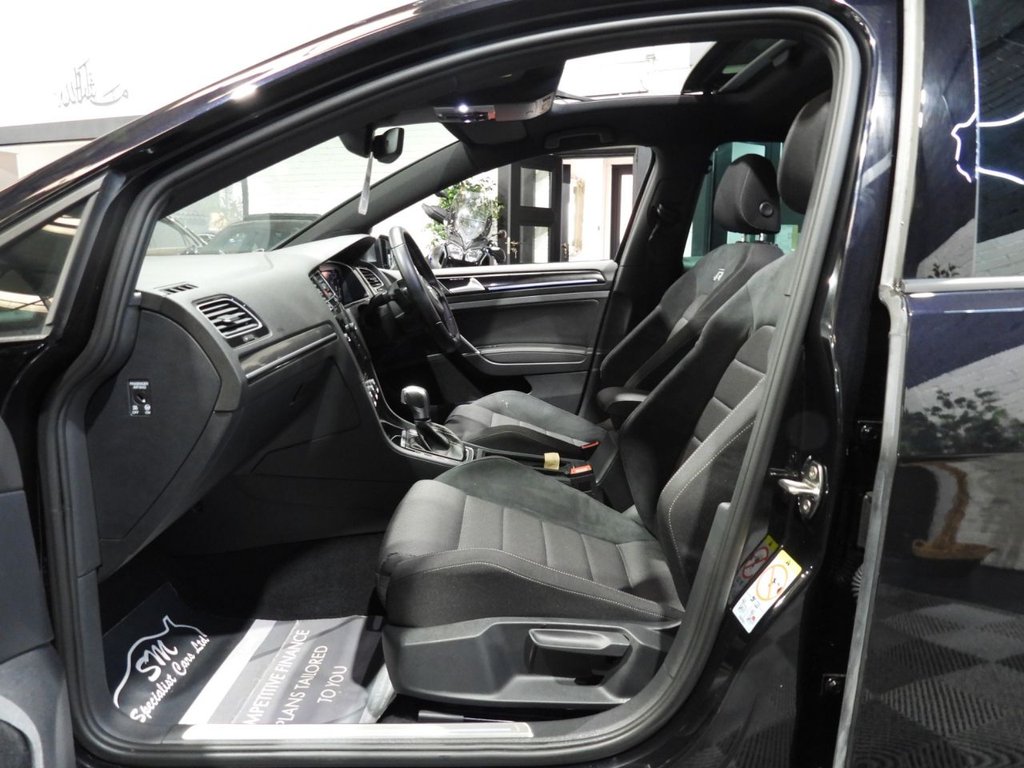 Used Volkswagen Golf 2019 for sale - 77383875: Photo 21