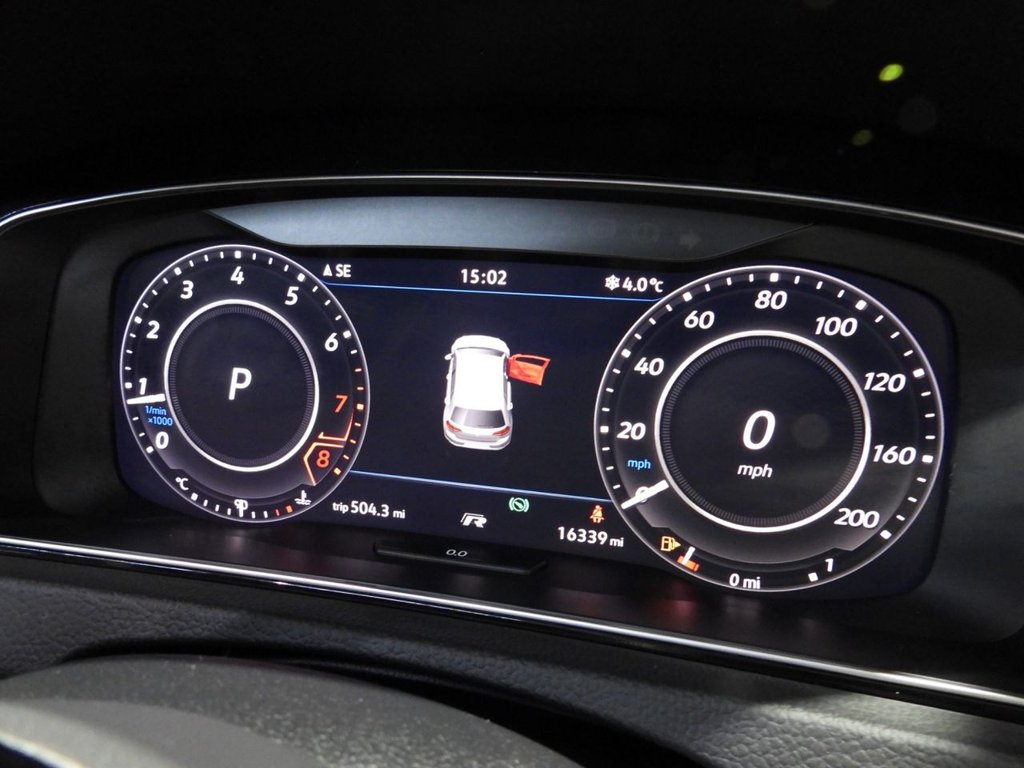 Used Volkswagen Golf 2019 for sale - 77383875: Photo 33