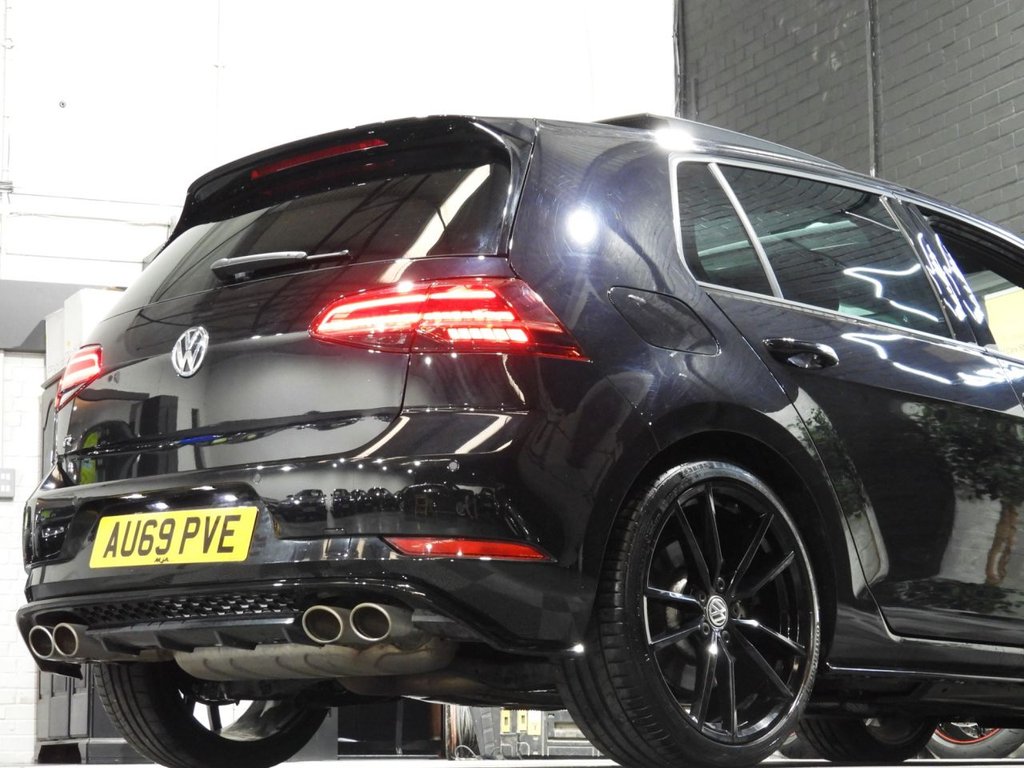 Used Volkswagen Golf 2019 for sale - 77383875: Photo 42