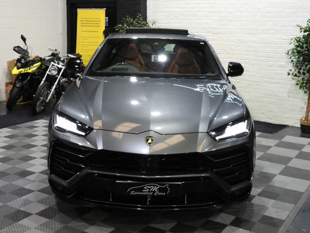 Used Lamborghini Urus 2020 for sale - 76323581: Photo 8