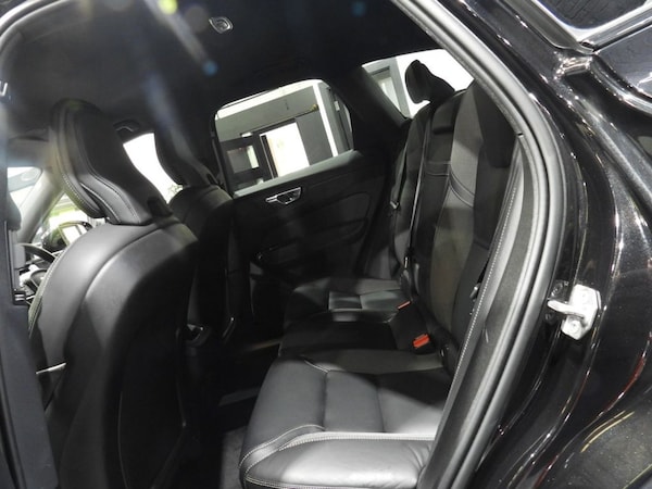 Used Volvo XC60 2021 for sale - 75974174: Photo 24