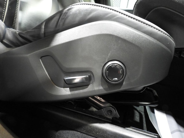 Used Volvo XC60 2021 for sale - 75974174: Photo 30