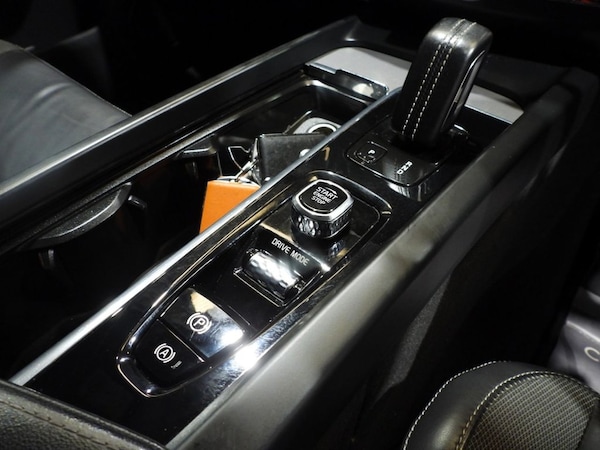 Used Volvo XC60 2021 for sale - 75974174: Photo 37
