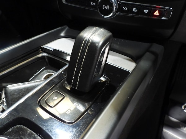 Used Volvo XC60 2021 for sale - 75974174: Photo 38