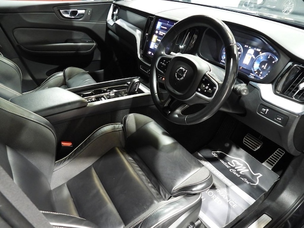 Used Volvo XC60 2021 for sale - 75974174: Photo 3