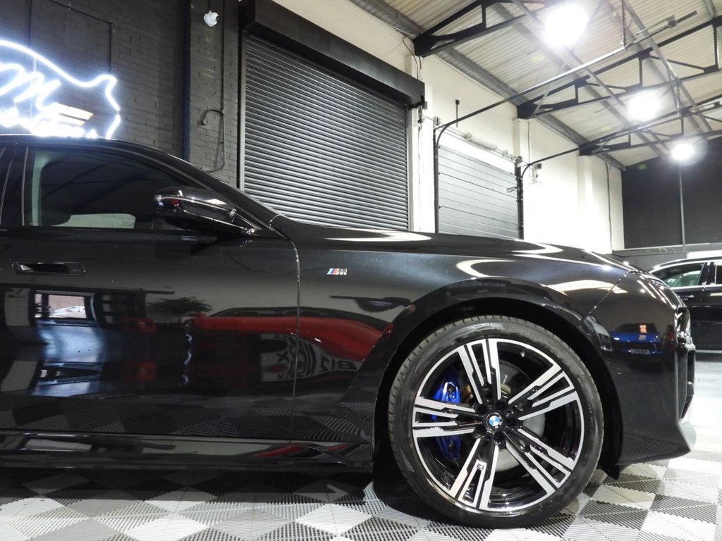 Used BMW 7 Series 2025 for sale - 76703755: Photo 2
