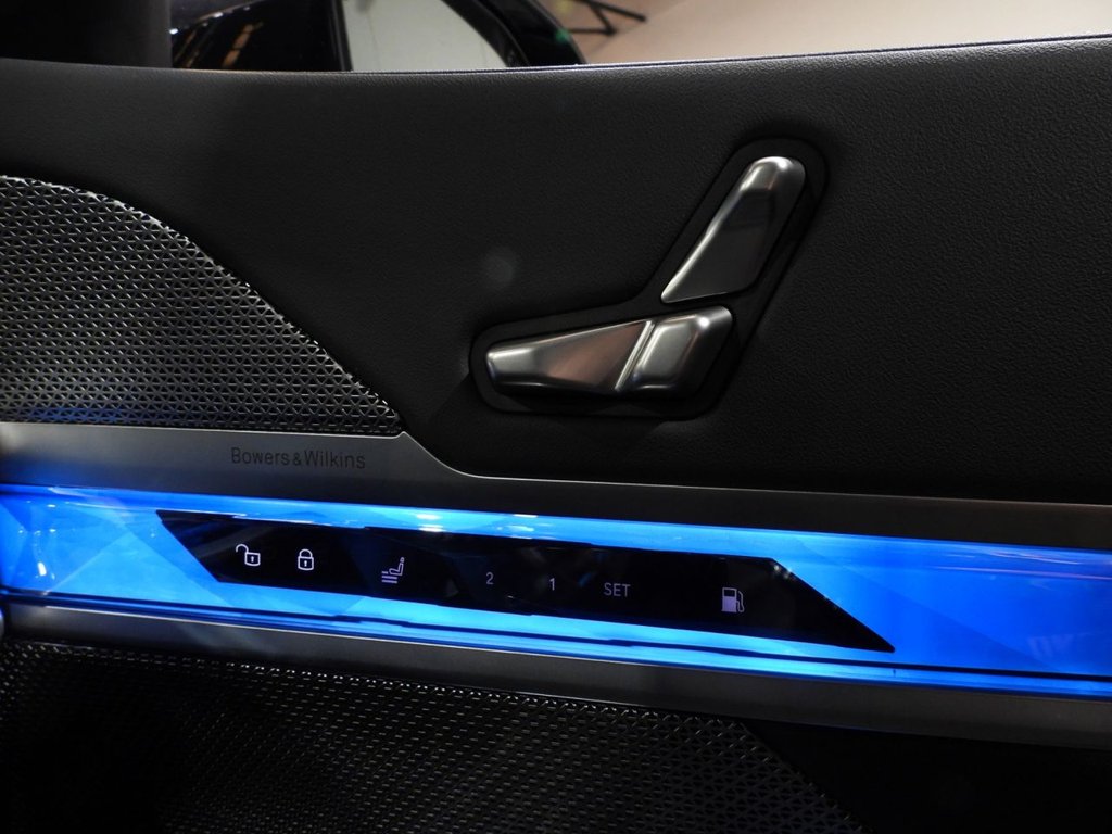 Used BMW 7 Series 2025 for sale - 76703755: Photo 38