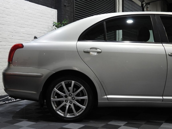 Used Toyota Avensis 2004 for sale - 75275897: Photo 16