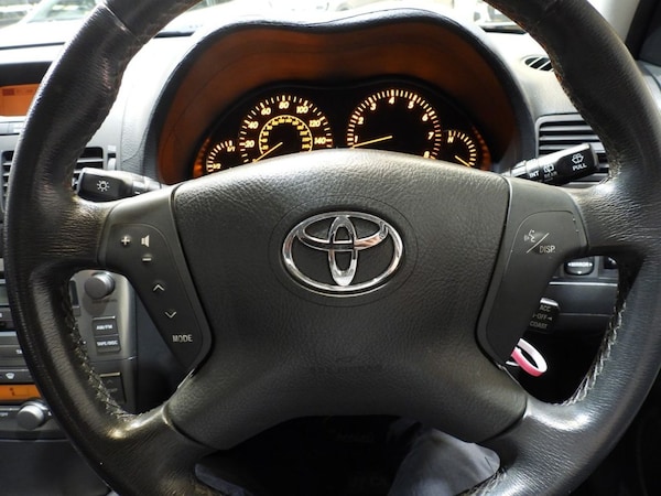 Used Toyota Avensis 2004 for sale - 75275897: Photo 25
