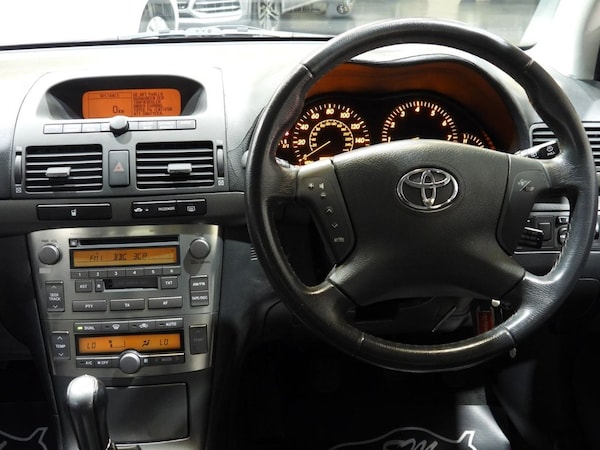 Used Toyota Avensis 2004 for sale - 75275897: Photo 37
