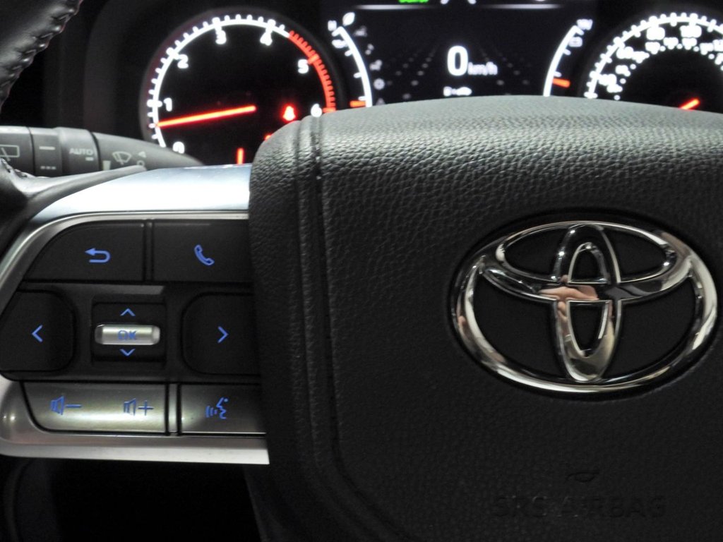 Used Toyota Land Cruiser 2024 for sale - 77594377: Photo 24