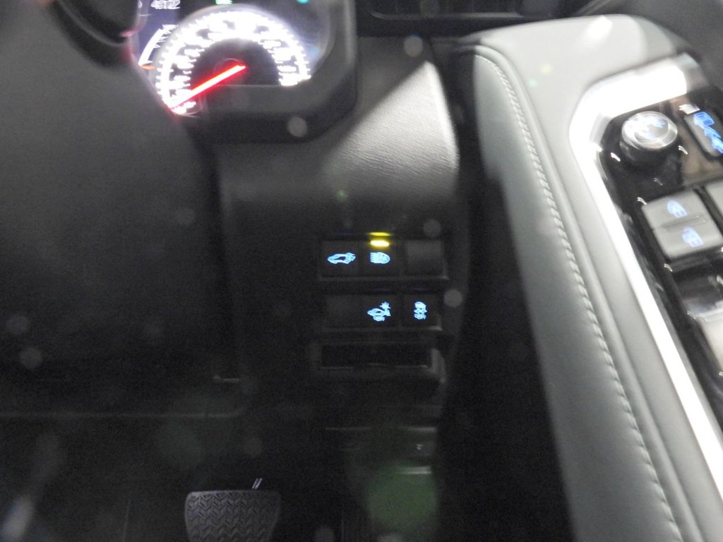 Used Toyota Land Cruiser 2024 for sale - 77594377: Photo 34