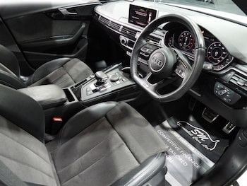 Used Audi A4 2019 for sale - 77026872: Photo