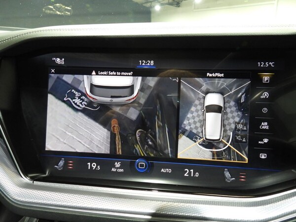 Used Volkswagen Touareg 2021 for sale - 76267238: Photo 35