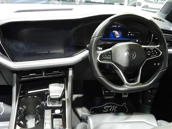 Used Volkswagen Touareg 2021 for sale - 76267238: Photo 4