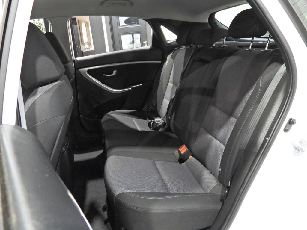 Used Hyundai i30 2016 for sale - 77621243: Photo 23