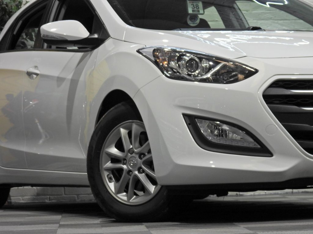 Used Hyundai i30 2016 for sale - 77621243: Photo 4