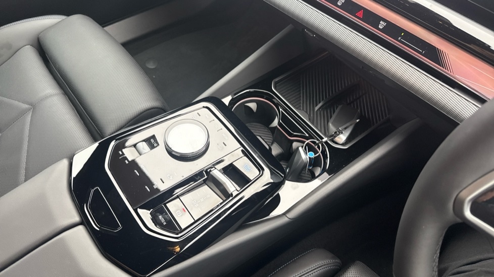 Used BMW i5 2025 for sale - 76871225: Photo 10