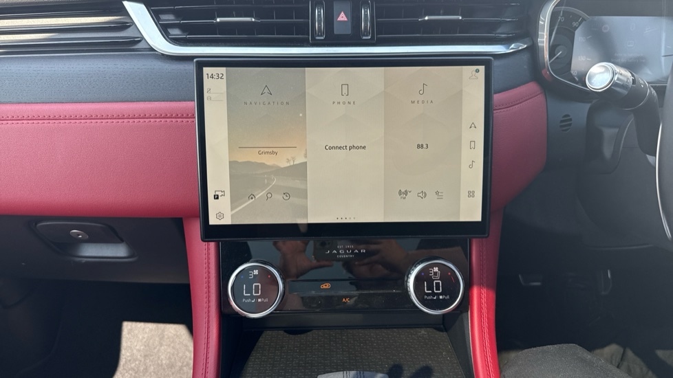 Used Jaguar F-Pace 2022 for sale - 76868571: Photo 12