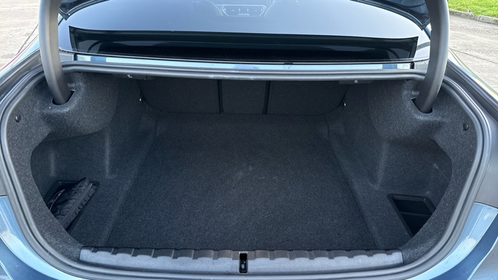 Used BMW 4 Series 2023 for sale - 76872850: Photo 13