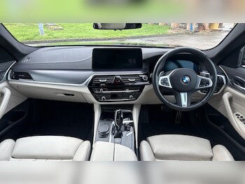Used BMW 5 Series 2022 for sale - 76749953: Photo