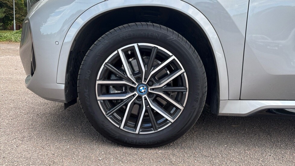 Used BMW iX1 2024 for sale - 76868428: Photo 25