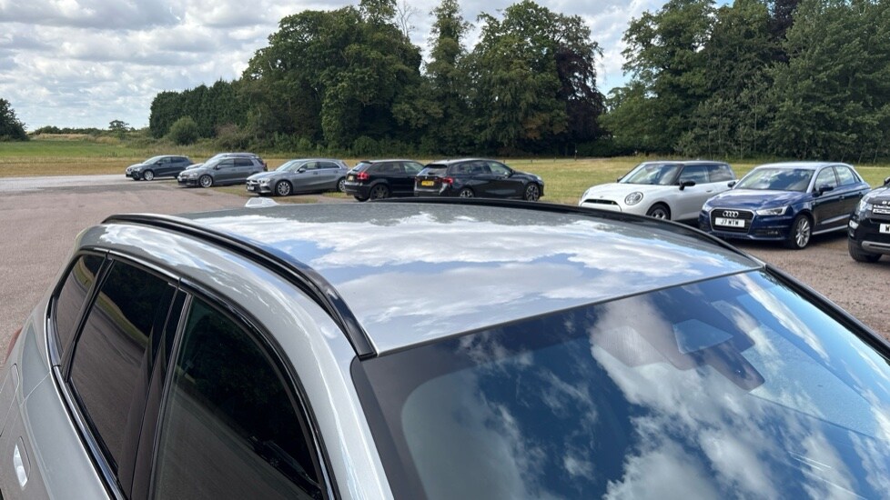 Used BMW iX1 2024 for sale - 76868428: Photo 28