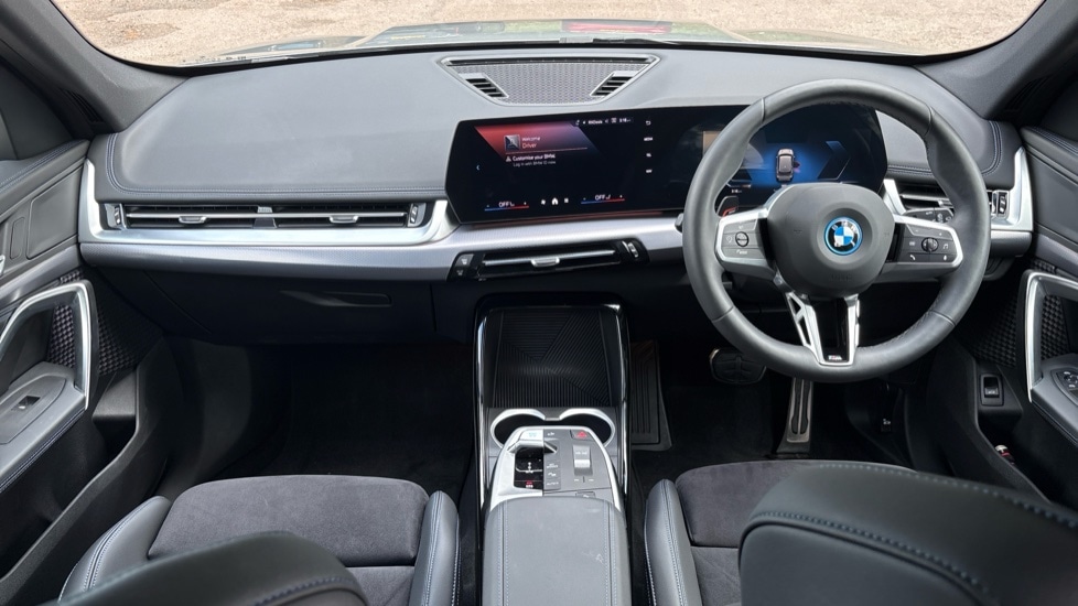 Used BMW iX1 2024 for sale - 76868428: Photo 4