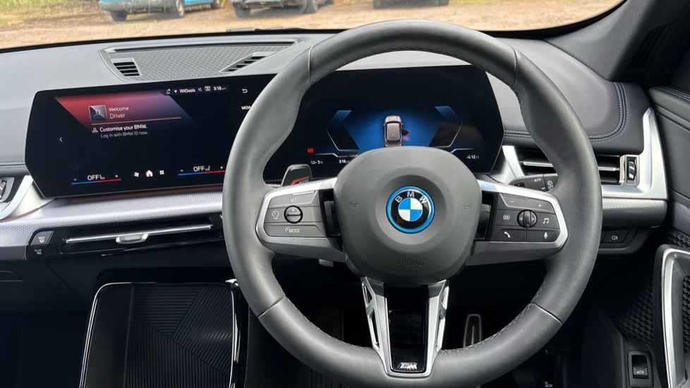 Used BMW iX1 2024 for sale - 76868428: Photo 5