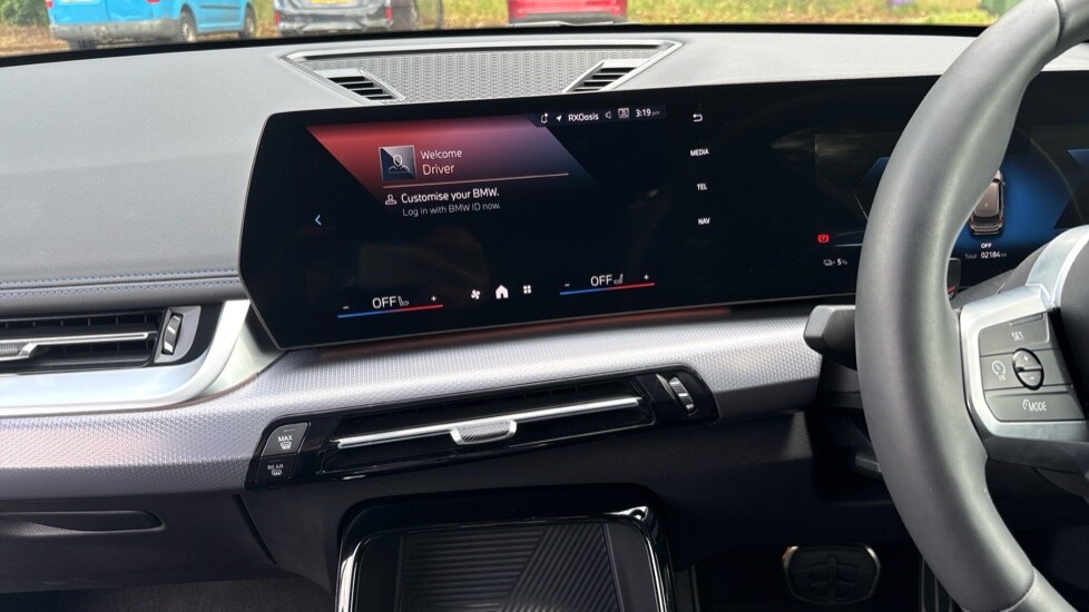 Used BMW iX1 2024 for sale - 76868428: Photo 8