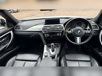 Used BMW 3 Series 2019 for sale - 75451500: Photo