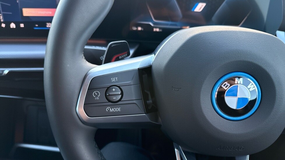 Used BMW iX2 2025 for sale - 76390017: Photo 17