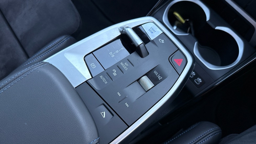 Used BMW iX2 2025 for sale - 76390017: Photo 19