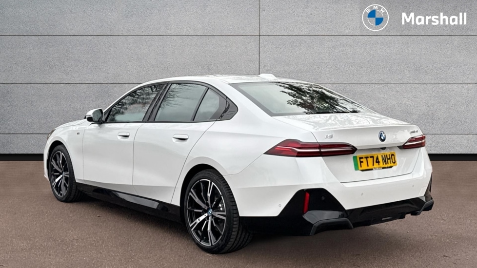 Used BMW i5 2025 for sale - 76870708: Photo 2