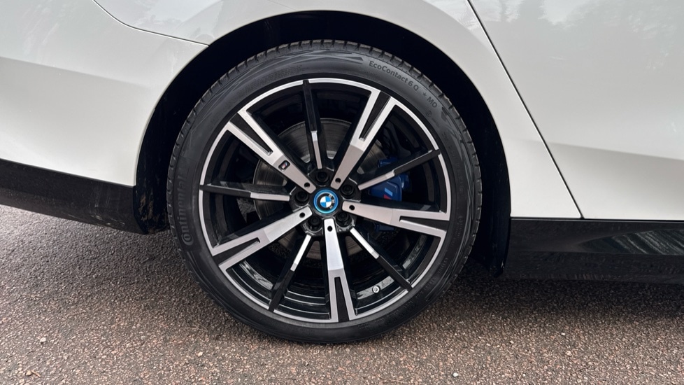 Used BMW i5 2025 for sale - 76870708: Photo 27