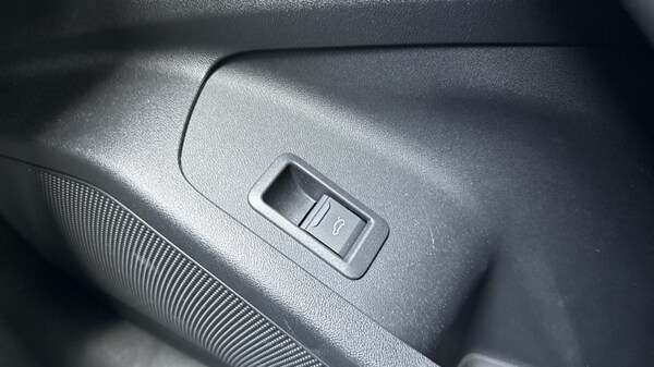 Used Audi Q6 e-tron 2024 for sale - 75396371: Photo 30