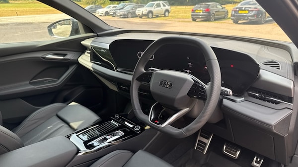 Used Audi Q6 e-tron 2024 for sale - 75396371: Photo 9