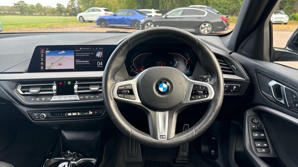 Used BMW 1 Series 2024 for sale - 76146068: Photo 5