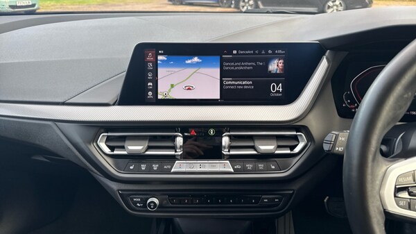 Used BMW 1 Series 2024 for sale - 76146068: Photo 8