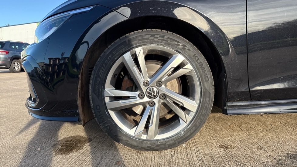 Used Volkswagen Golf 2023 for sale - 76872279: Photo 17