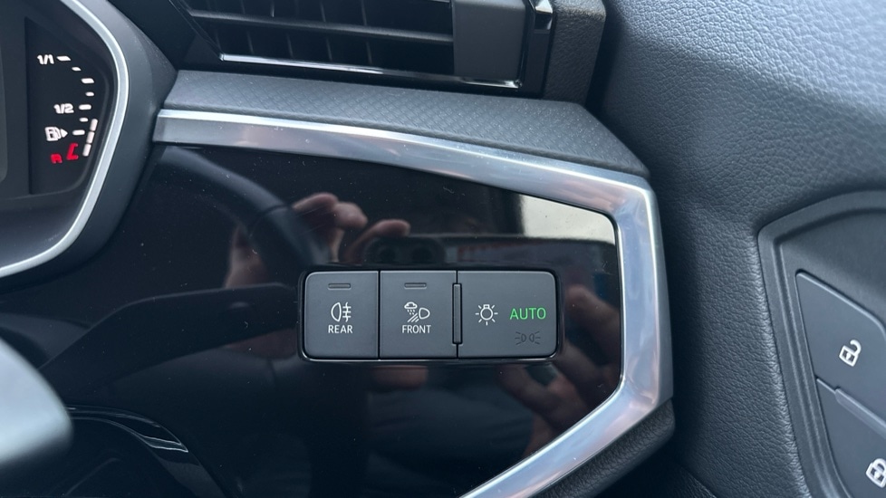 Used Audi Q3 2022 for sale - 76773102: Photo 28