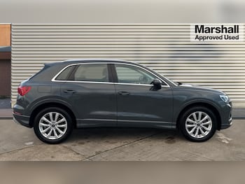 Used Audi Q3 2022 for sale - 76773102: Photo