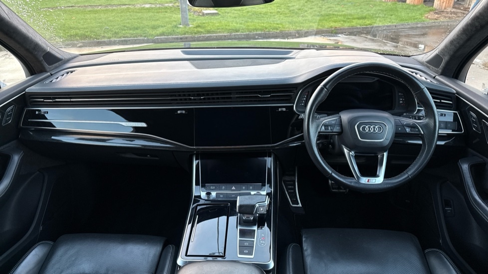 Used Audi Q7 2021 for sale - 76872540: Photo 11