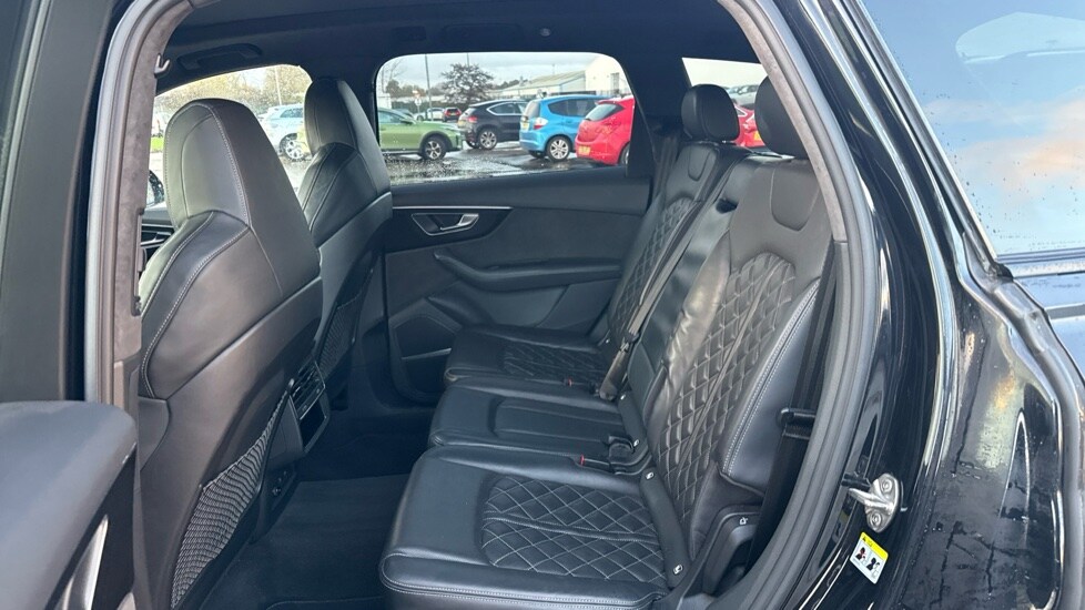 Used Audi Q7 2021 for sale - 76872540: Photo 14