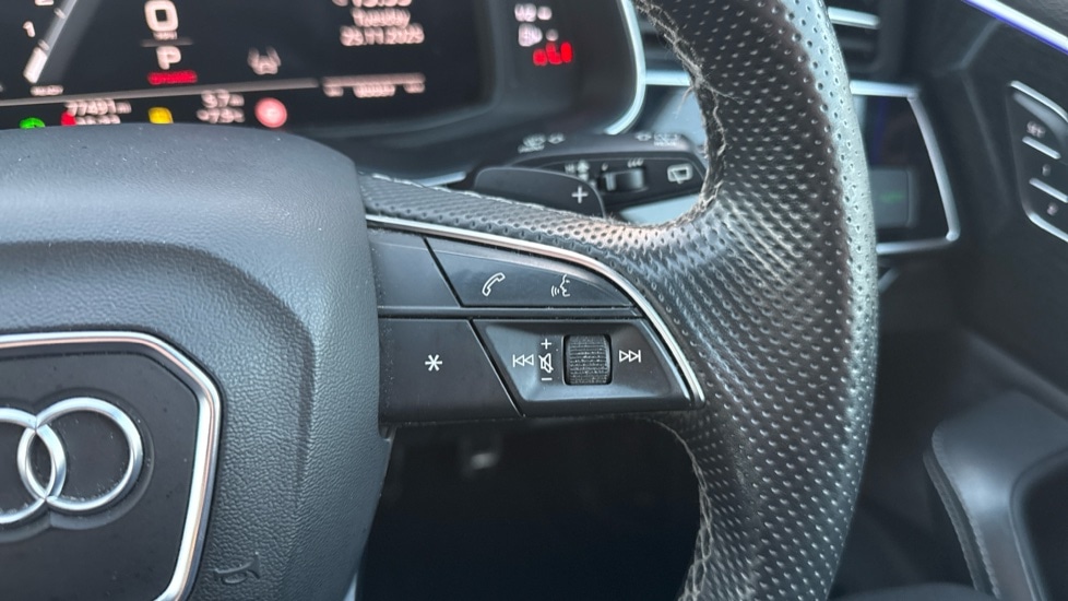 Used Audi Q7 2021 for sale - 76872540: Photo 21