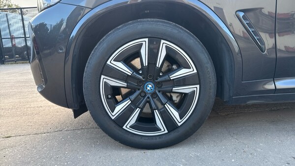 Used BMW iX3 2023 for sale - 76074269: Photo 25