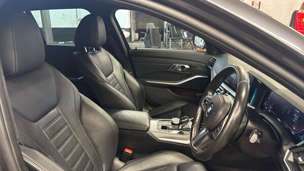 Used BMW 3 Series 2021 for sale - 76145926: Photo 11