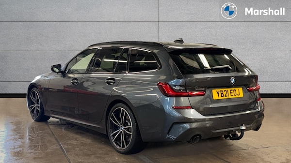 Used BMW 3 Series 2021 for sale - 76145926: Photo 2
