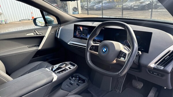 Used BMW iX 2023 for sale - 76140313: Photo 6