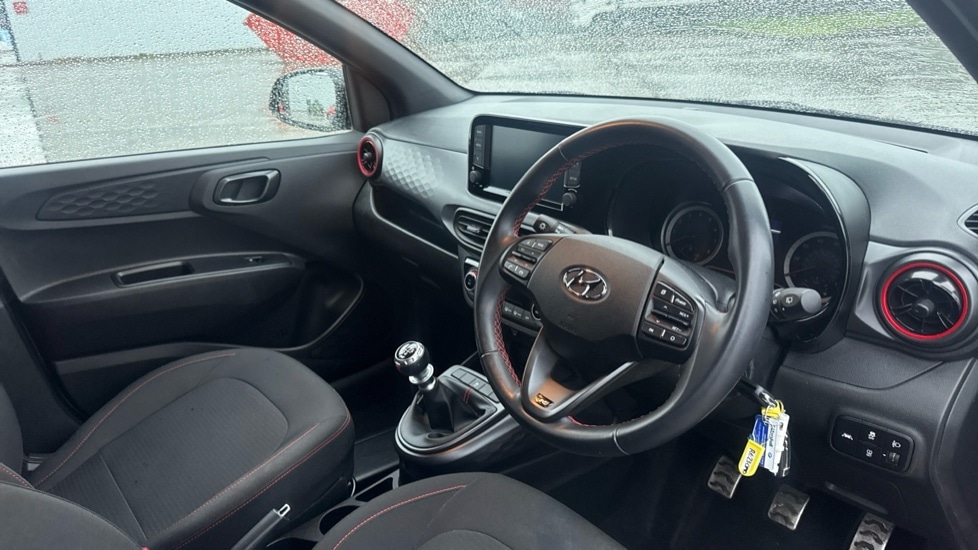 Used Hyundai i10 2023 for sale - 76874268: Photo 9